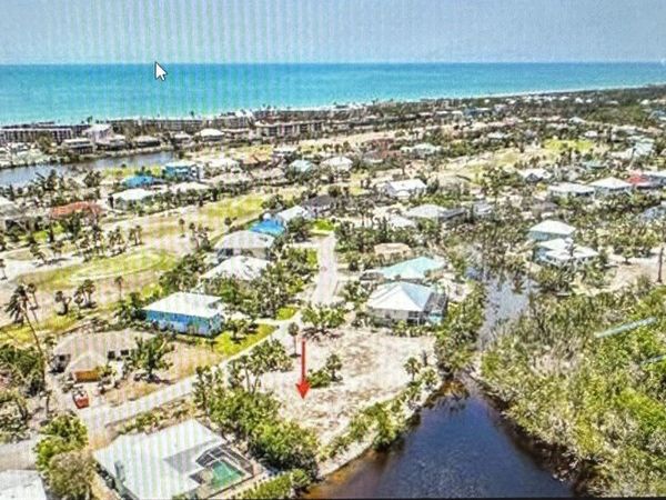 1331 Par View Dr, Sanibel, FL 33957