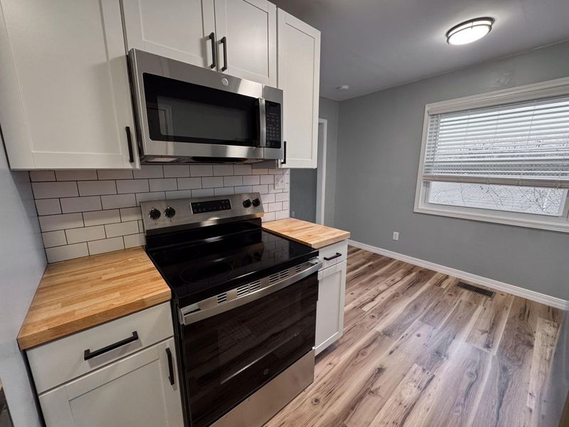 2205 Atwood Terrace, Columbus, OH 43211 Photo 4