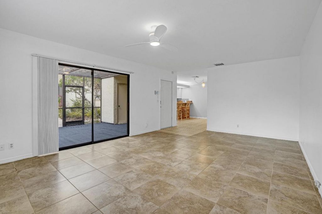 7437 SE Jamestown Terrace, Unit 1304, Hobe Sound, FL 33455 Photo