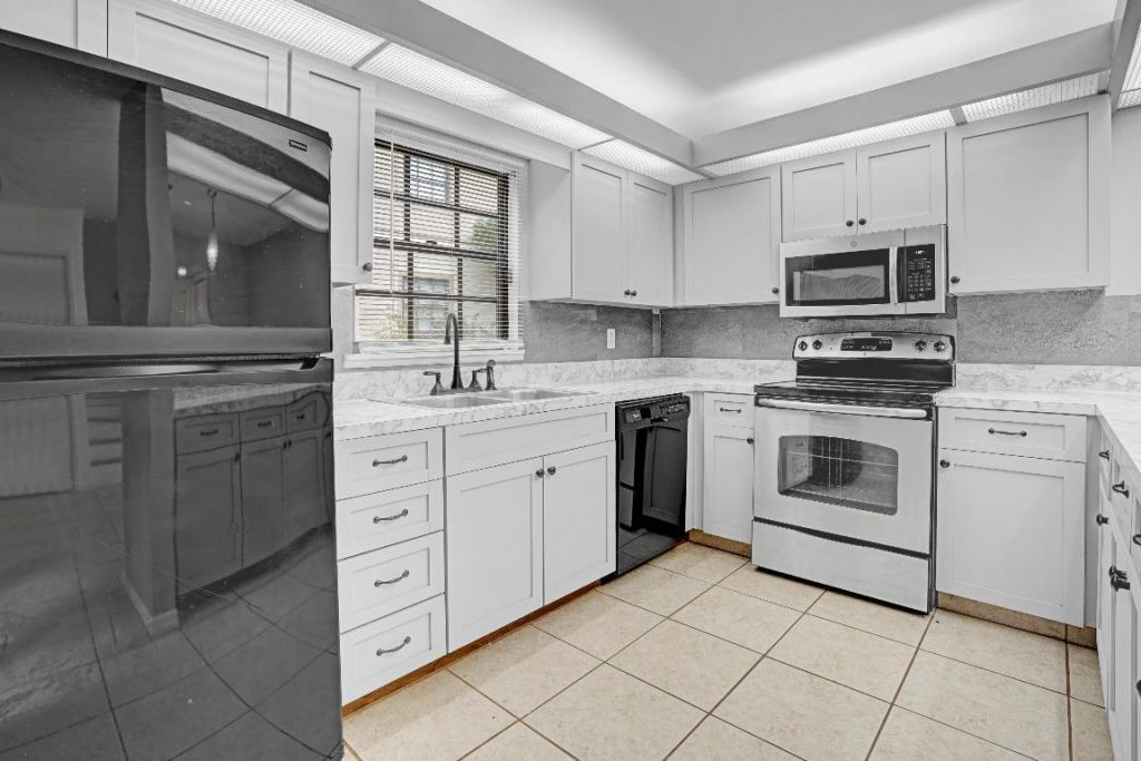 7437 SE Jamestown Terrace, Unit 1304, Hobe Sound, FL 33455 Photo