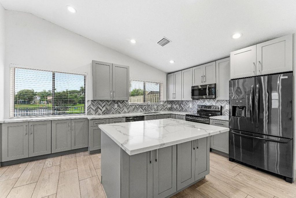 1221 NW 19th Terrace, Delray Beach, FL 33445 Photo