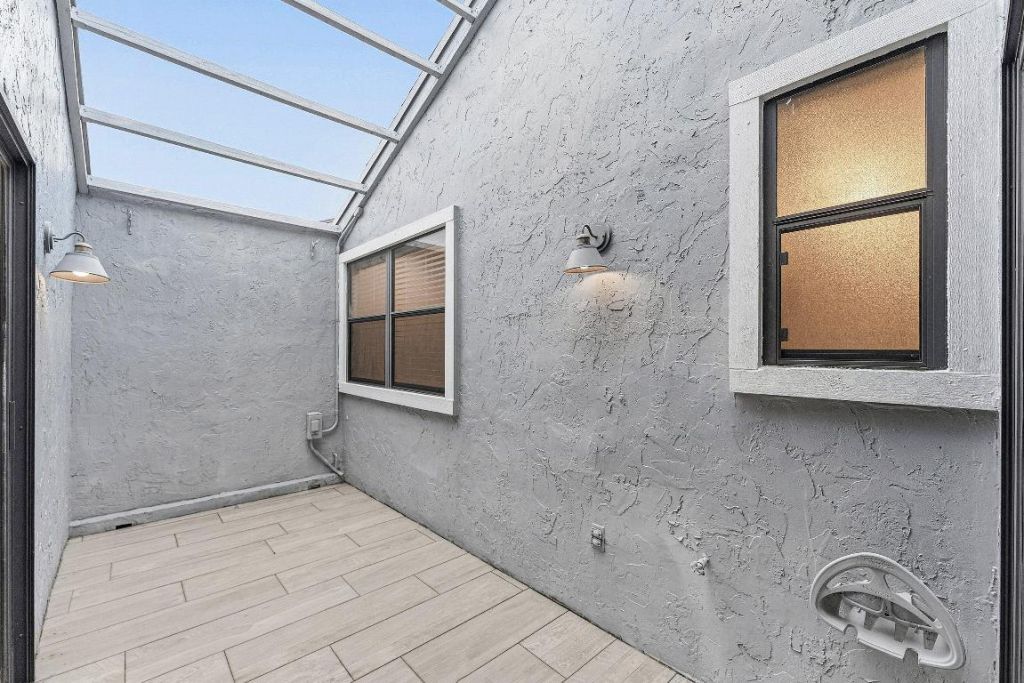 1221 NW 19th Terrace, Delray Beach, FL 33445 Photo