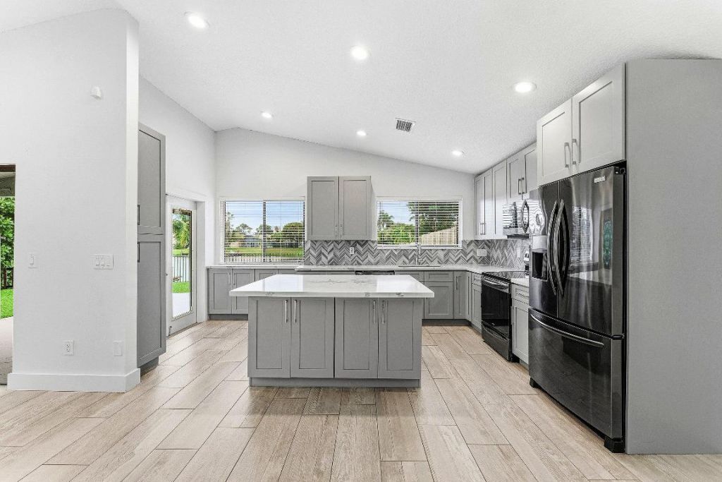 1221 NW 19th Terrace, Delray Beach, FL 33445 Photo