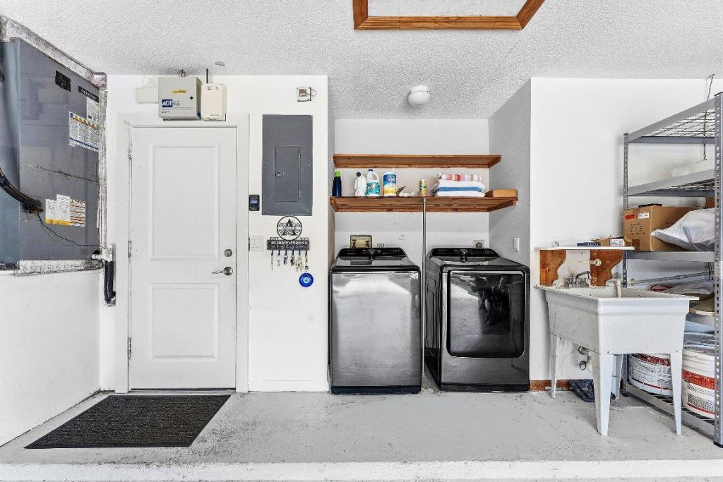 1221 NW 19th Terrace, Delray Beach, FL 33445 Photo