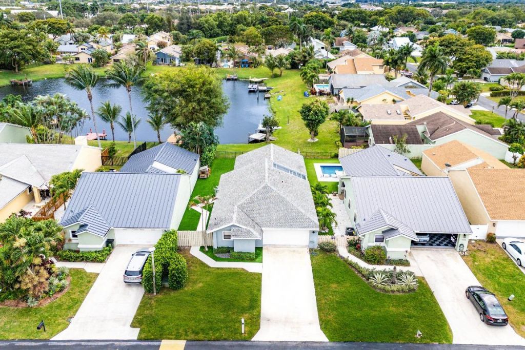 1221 NW 19th Terrace, Delray Beach, FL 33445 Photo