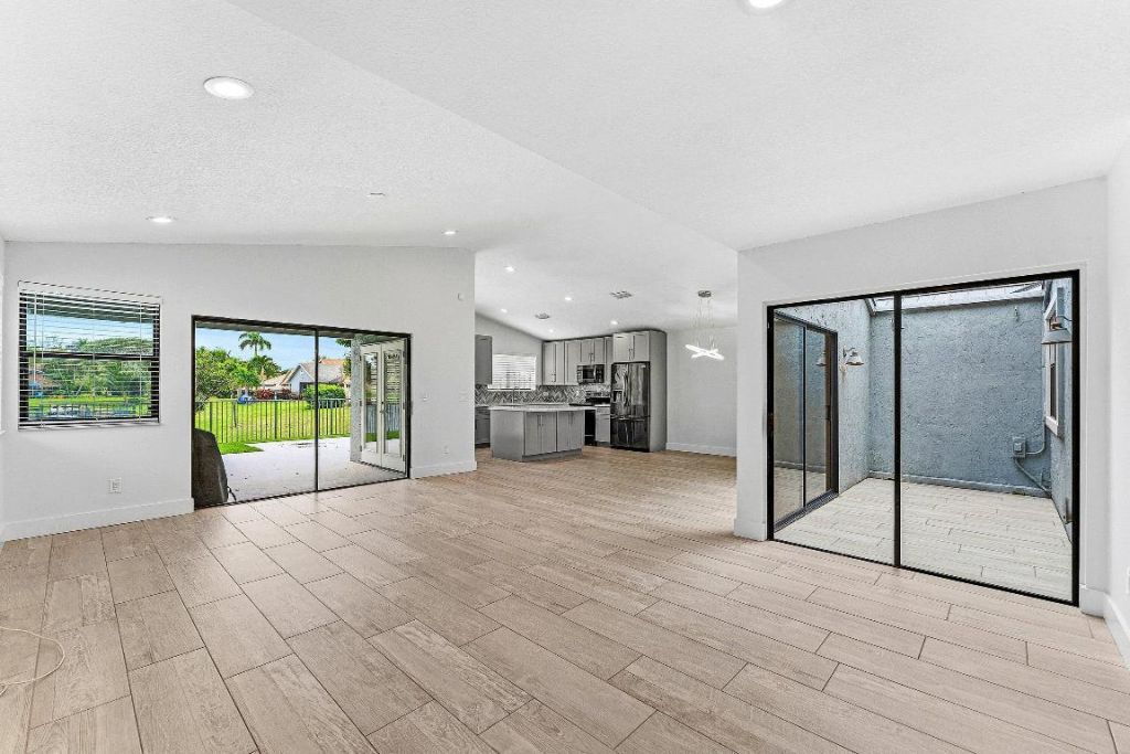 1221 NW 19th Terrace, Delray Beach, FL 33445 Photo