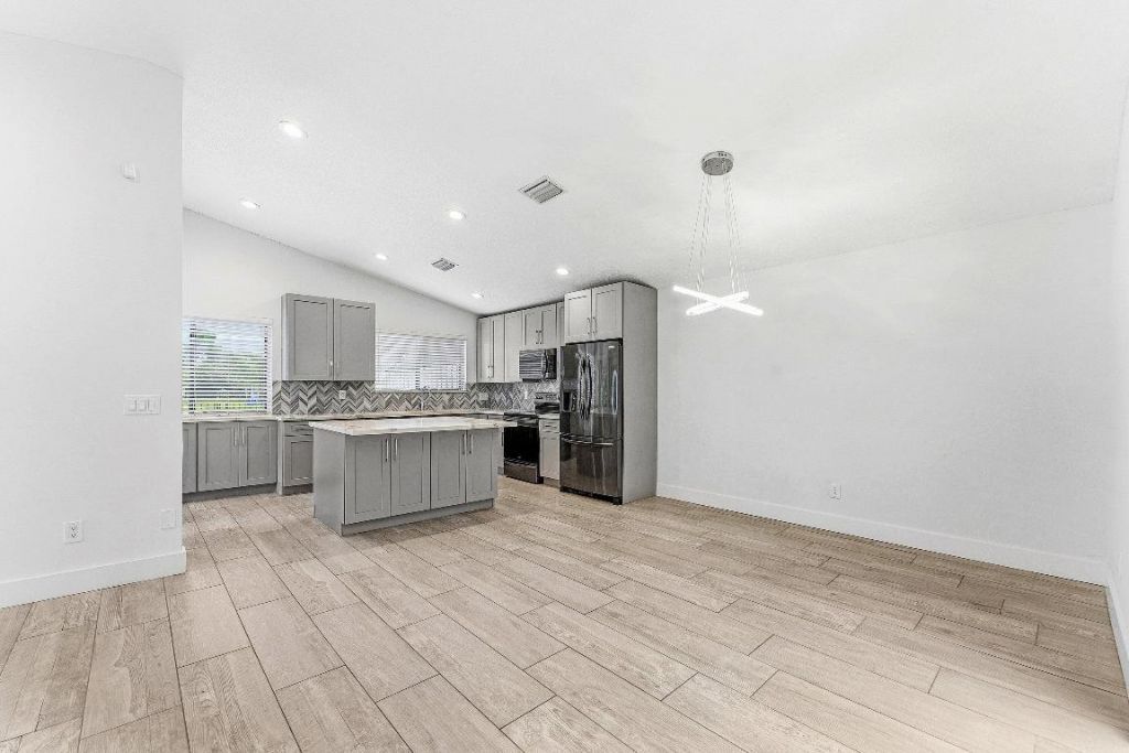 1221 NW 19th Terrace, Delray Beach, FL 33445 Photo