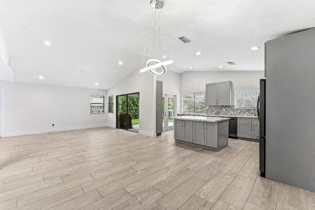 1221 NW 19th Terrace, Delray Beach, FL 33445 Photo