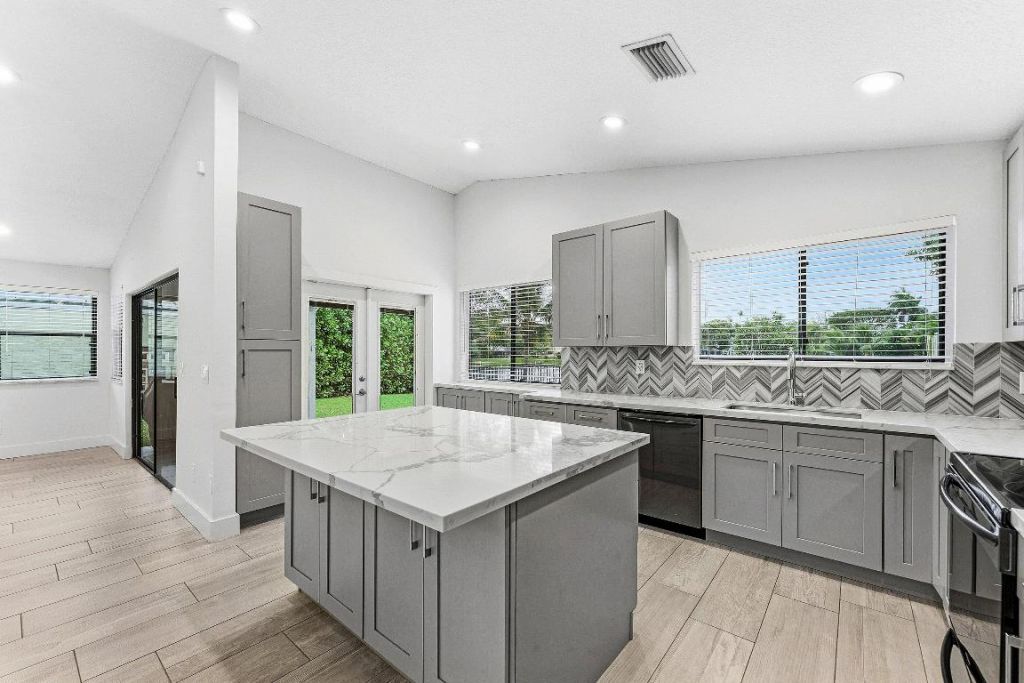 1221 NW 19th Terrace, Delray Beach, FL 33445 Photo