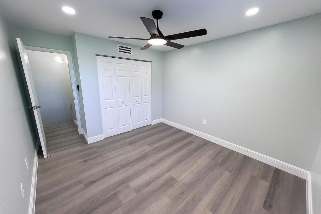 1707 Village Blvd, Unit 109, West Palm Beach, FL 33409 Photo