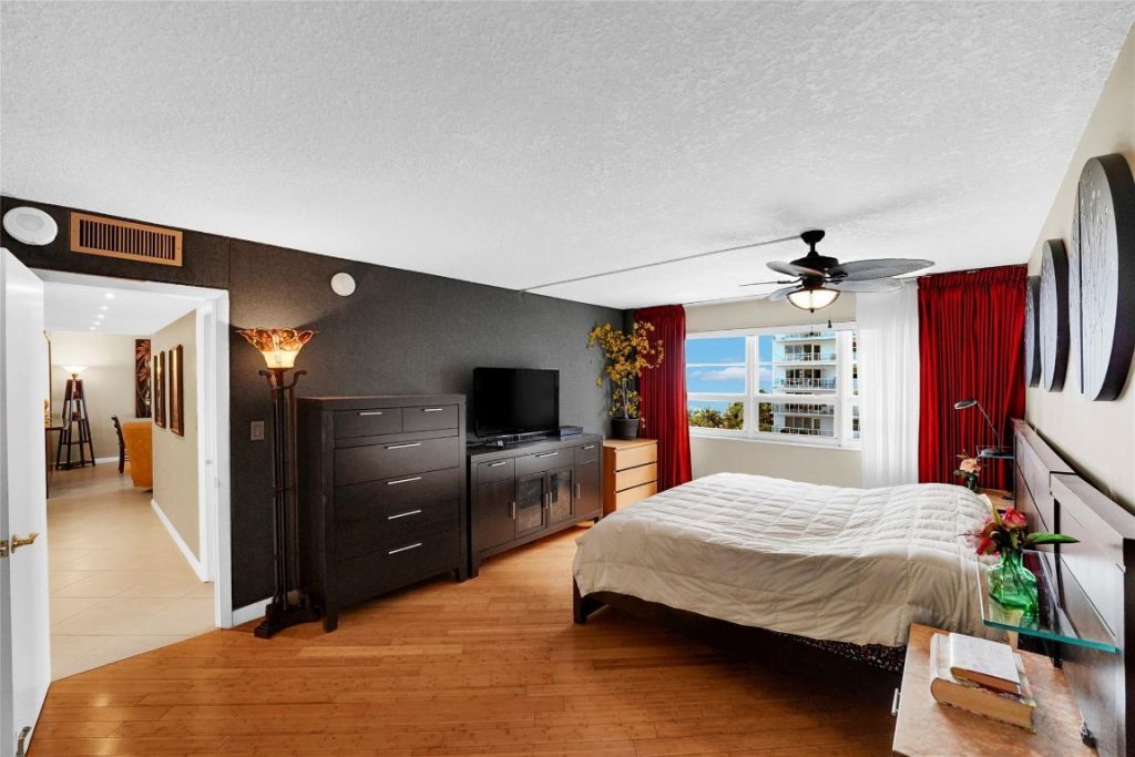 133 N Pompano Beach Boulevard, Unit 609, Pompano Beach, FL 33062 Photo