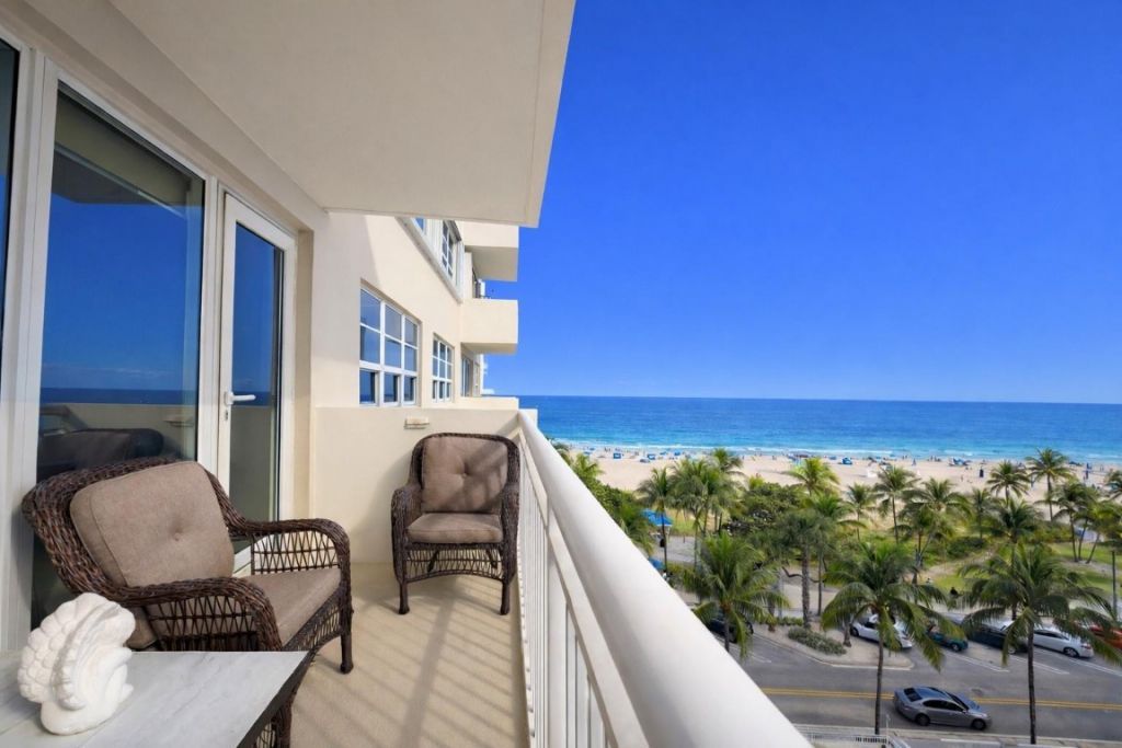 133 N Pompano Beach Boulevard, Unit 609, Pompano Beach, FL 33062 Photo