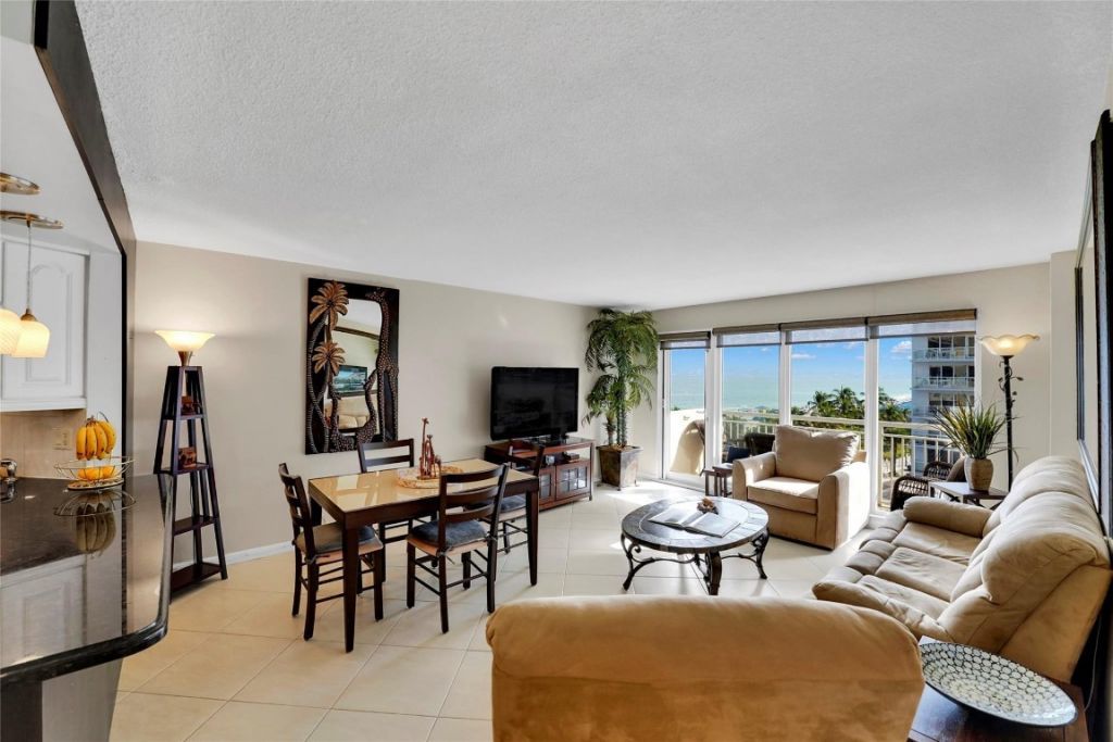 133 N Pompano Beach Boulevard, Unit 609, Pompano Beach, FL 33062 Photo