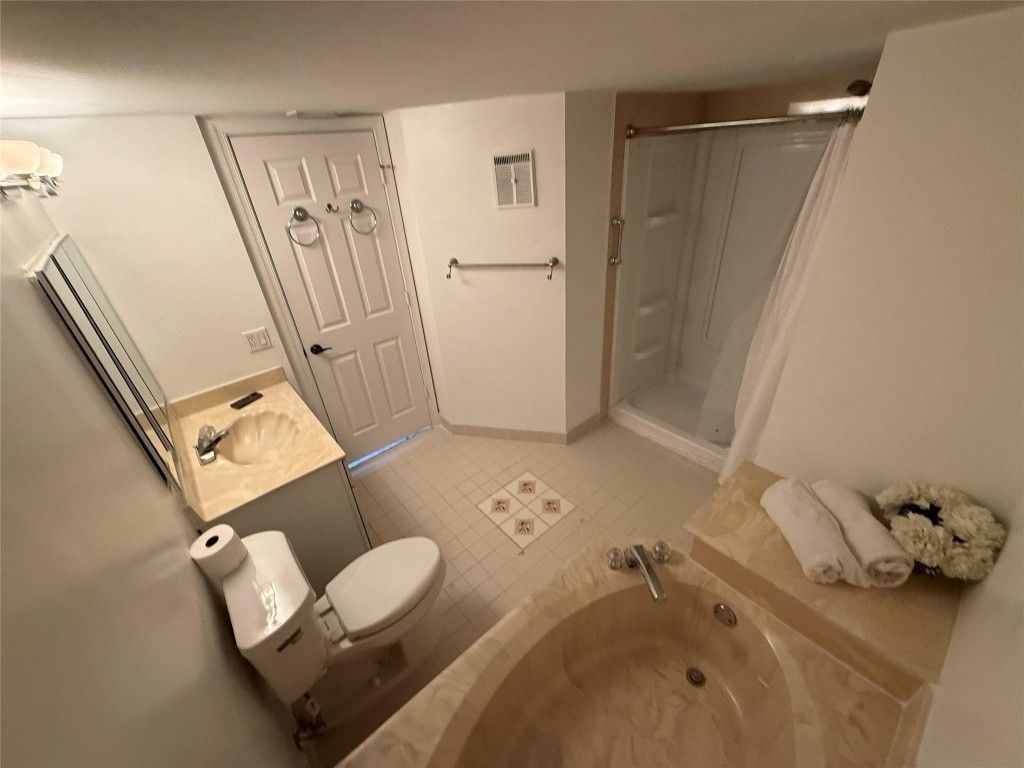 2521 NW 104th Avenue, Unit 302, Sunrise, FL 33322 Photo