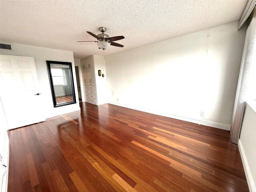 2521 NW 104th Avenue, Unit 302, Sunrise, FL 33322 Photo