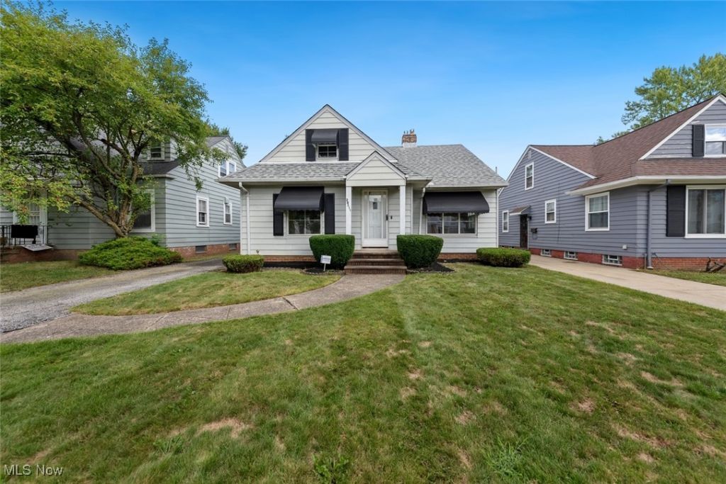 20511 Balfour Road, Warrensville Heights, OH 44122 Main Photo