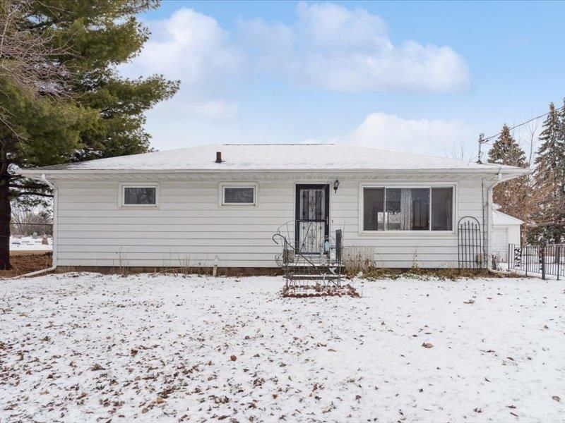 101 Marsh Street, Waterloo, IA 50701 Main Photo