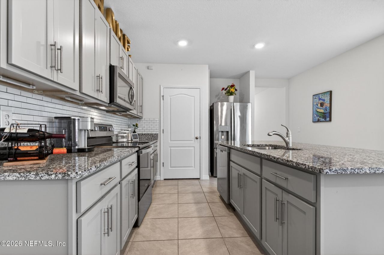 367 Caryota Court, New Smyrna Beach, FL 32168 Photo