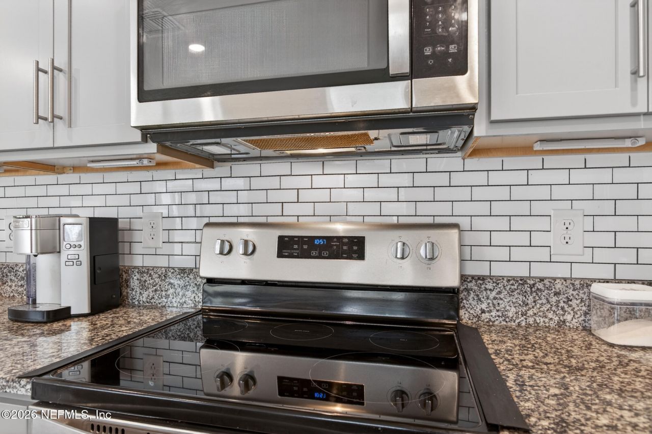 367 Caryota Court, New Smyrna Beach, FL 32168 Photo