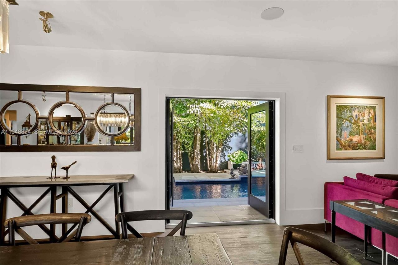 1680 Onaway Dr, Coconut Grove, FL 33133 Photo