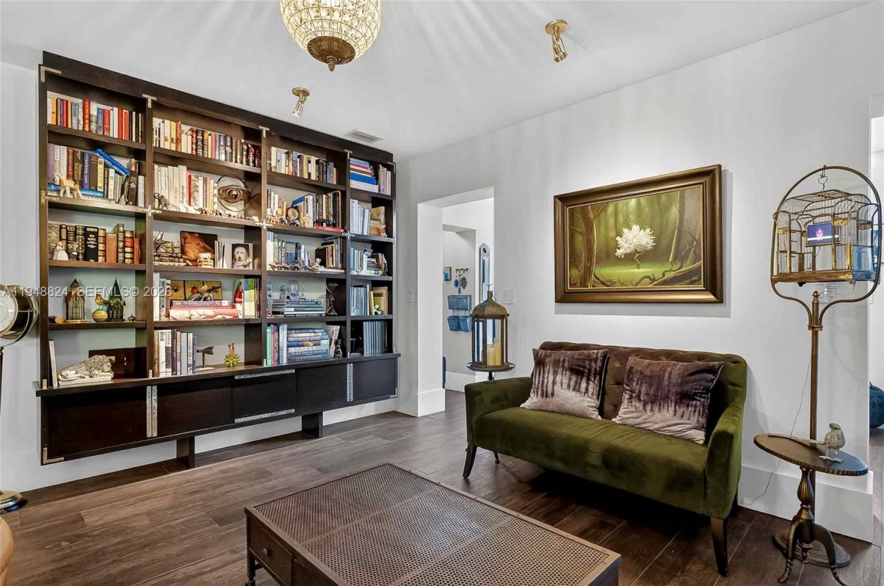 1680 Onaway Dr, Coconut Grove, FL 33133 Photo