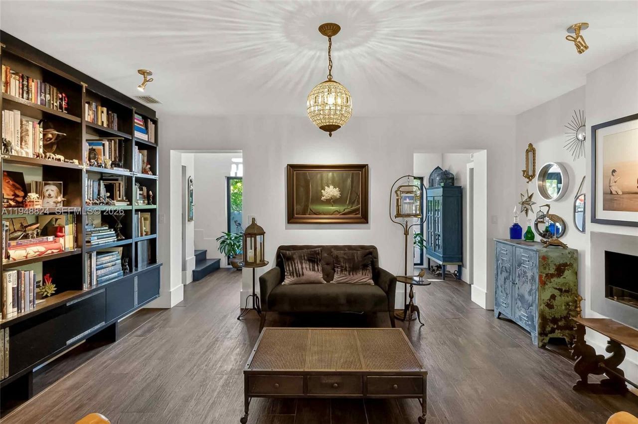 1680 Onaway Dr, Coconut Grove, FL 33133 Photo