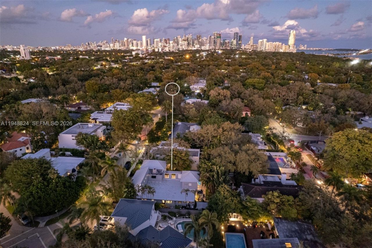 1680 Onaway Dr, Coconut Grove, FL 33133 Photo