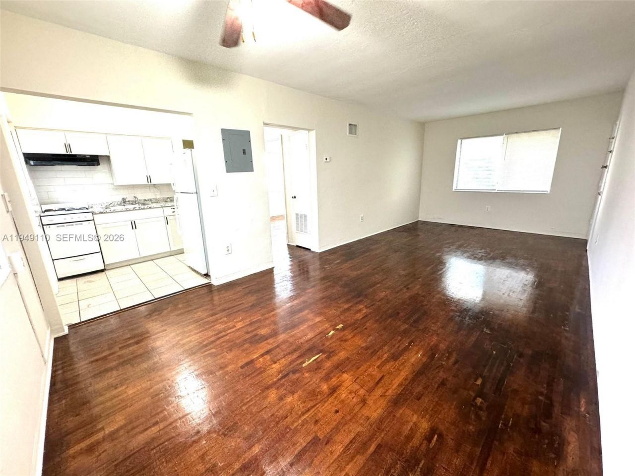 433 Santander Ave, Unit 2, Coral Gables, FL 33134 Photo