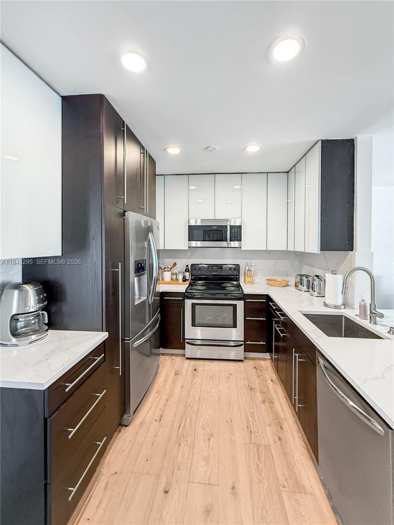 337 Forest Hill Blvd, West Palm Beach, FL 33405 Photo