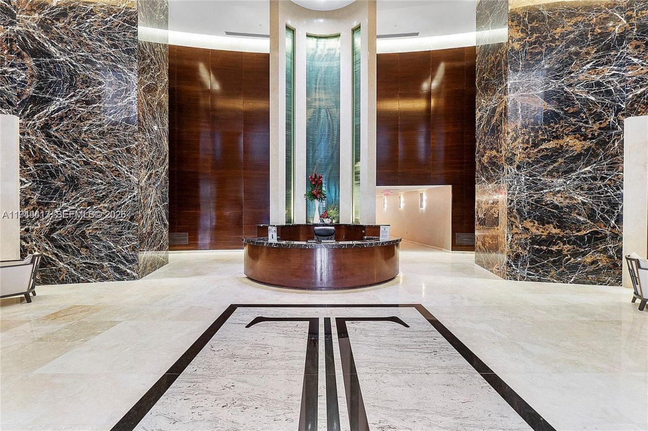 15811 Collins Ave, Unit 403, Sunny Isles Beach, FL 33160 Photo