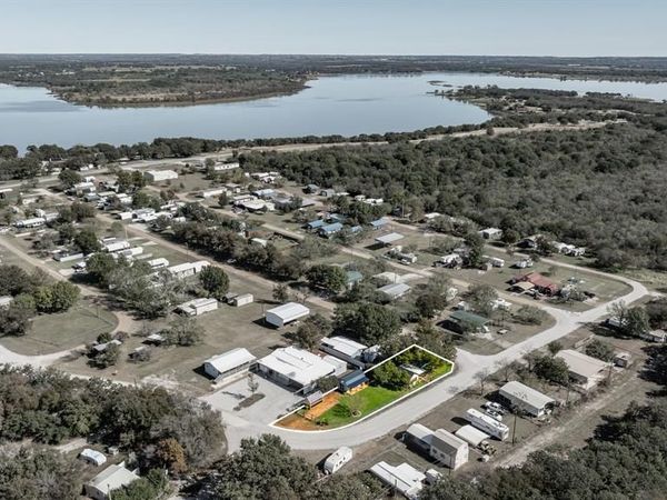 220 Treasure Beach, Comanche, TX 76442