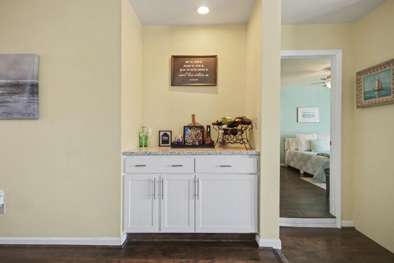 4396 Baldwin Ave. Photo 10