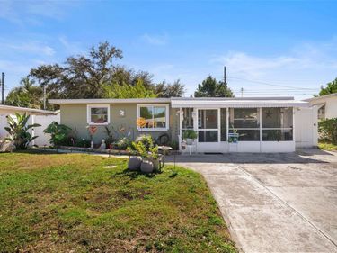 10462 116TH AVENUE, LARGO, FL 33773