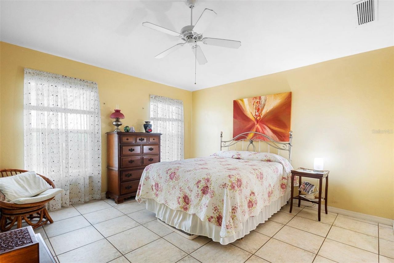 1363 Wayne Avenue, New Smyrna Beach, FL 32168 Photo