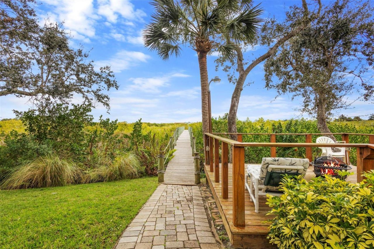 1363 Wayne Avenue, New Smyrna Beach, FL 32168 Photo