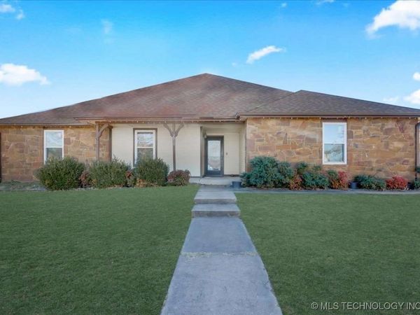 2010 S Missouri Avenue , Claremore, OK 74019