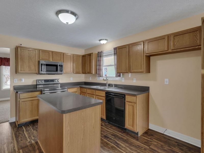 1941 Bobtail Lane, Marysville, OH 43040 Photo 12