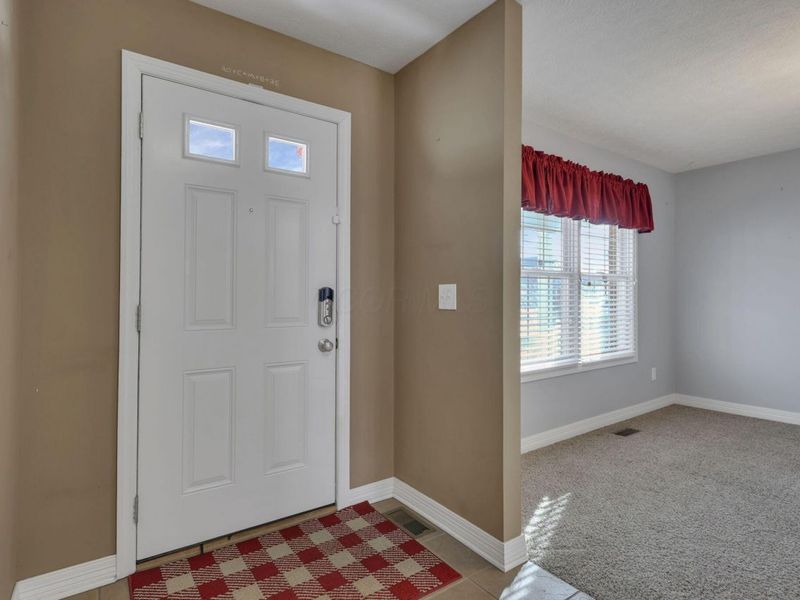 1941 Bobtail Lane, Marysville, OH 43040 Photo 4