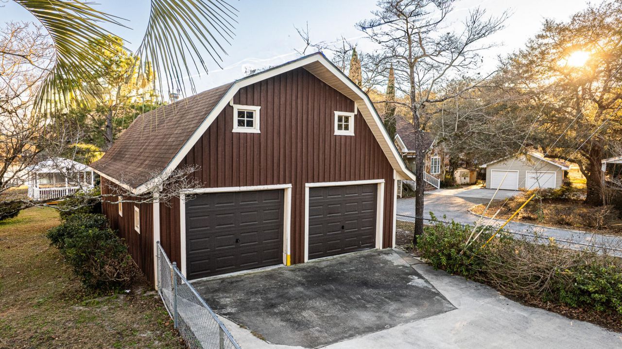 402 Knott Drive Photo 14