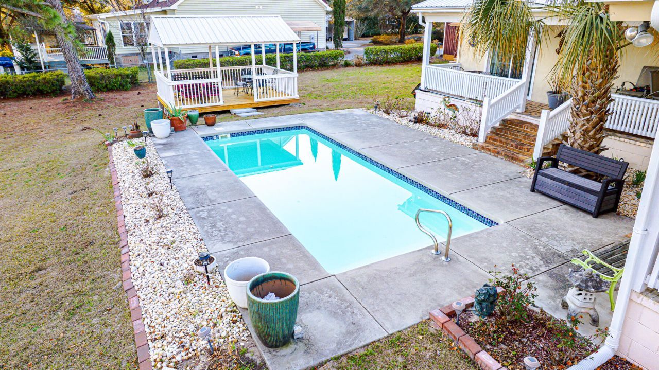 402 Knott Drive Photo 32