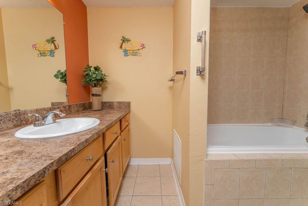 3344 N Key Dr, Unit 6, North Fort Myers, FL 33903 Photo