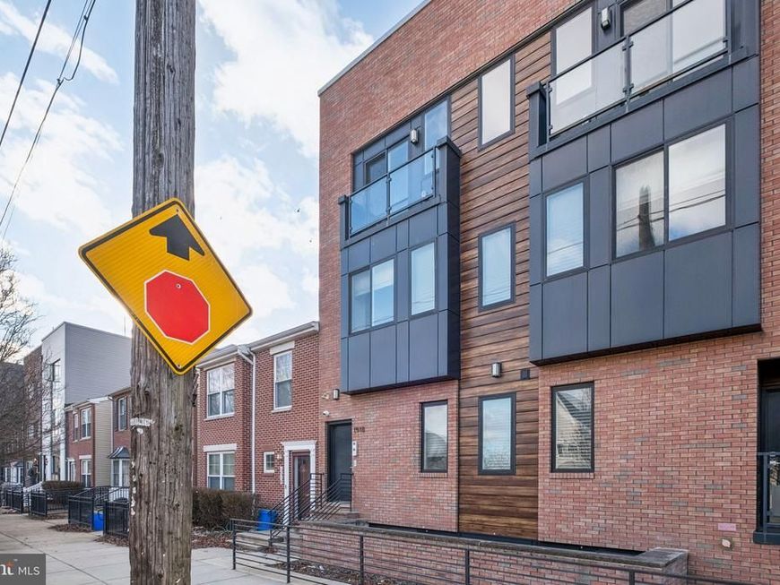 1518 N 8th Street, Unit 7, Philadelphia, PA 19122 Main Photo