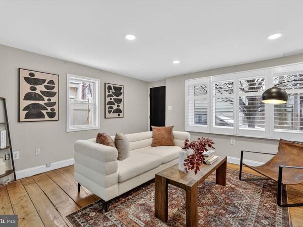 1107 EARL, PHILADELPHIA, PA 19125