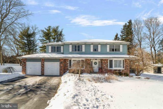 9 Sweet Gum Lane, Horsham, PA 19044 Main Photo