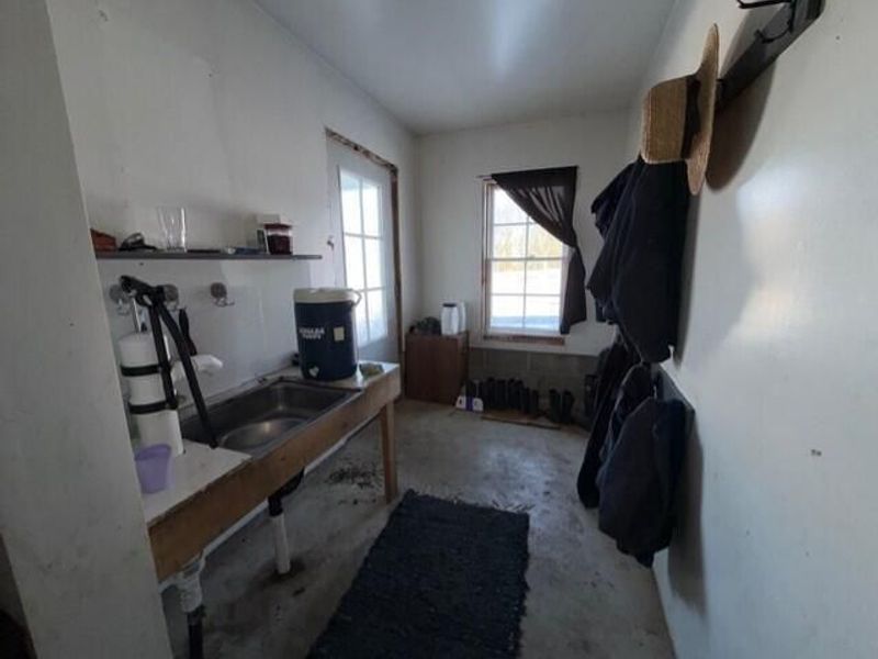 540 Flagdale Road S, Junction City, OH 43748 Photo 10