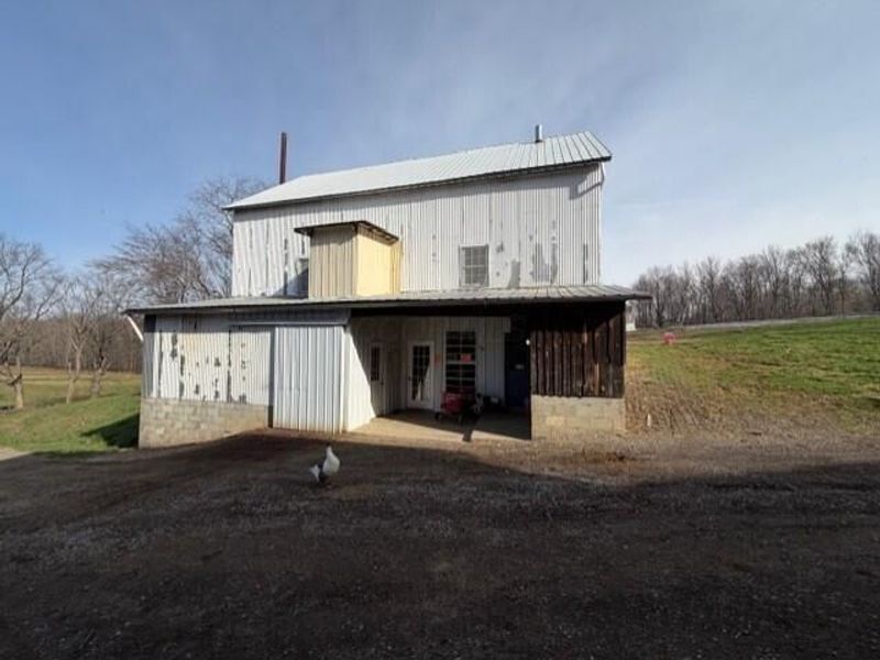 540 Flagdale Road S, Junction City, OH 43748 Photo 26