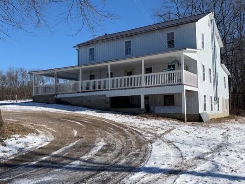 540 Flagdale Road S, Junction City, OH 43748 Photo 3