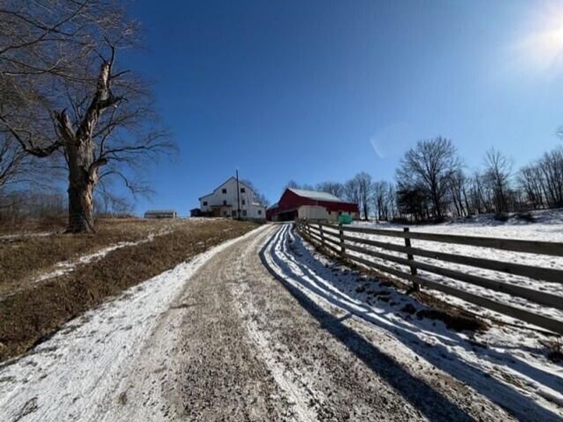 540 Flagdale Road S, Junction City, OH 43748 Photo 38