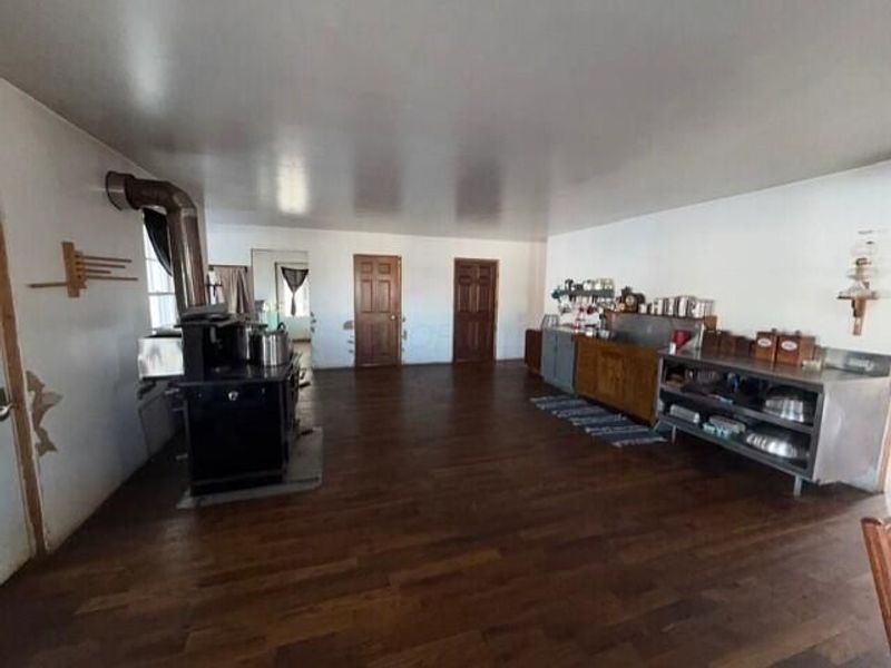 540 Flagdale Road S, Junction City, OH 43748 Photo 6