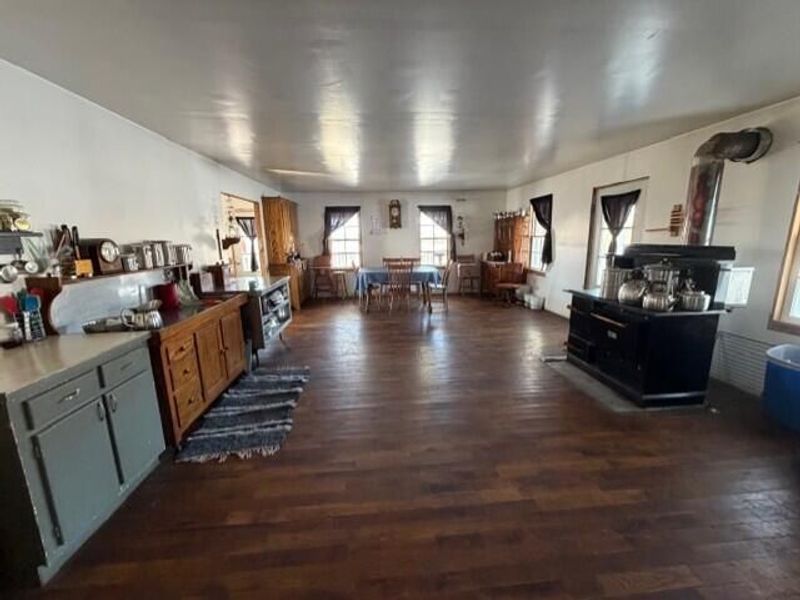 540 Flagdale Road S, Junction City, OH 43748 Photo 8